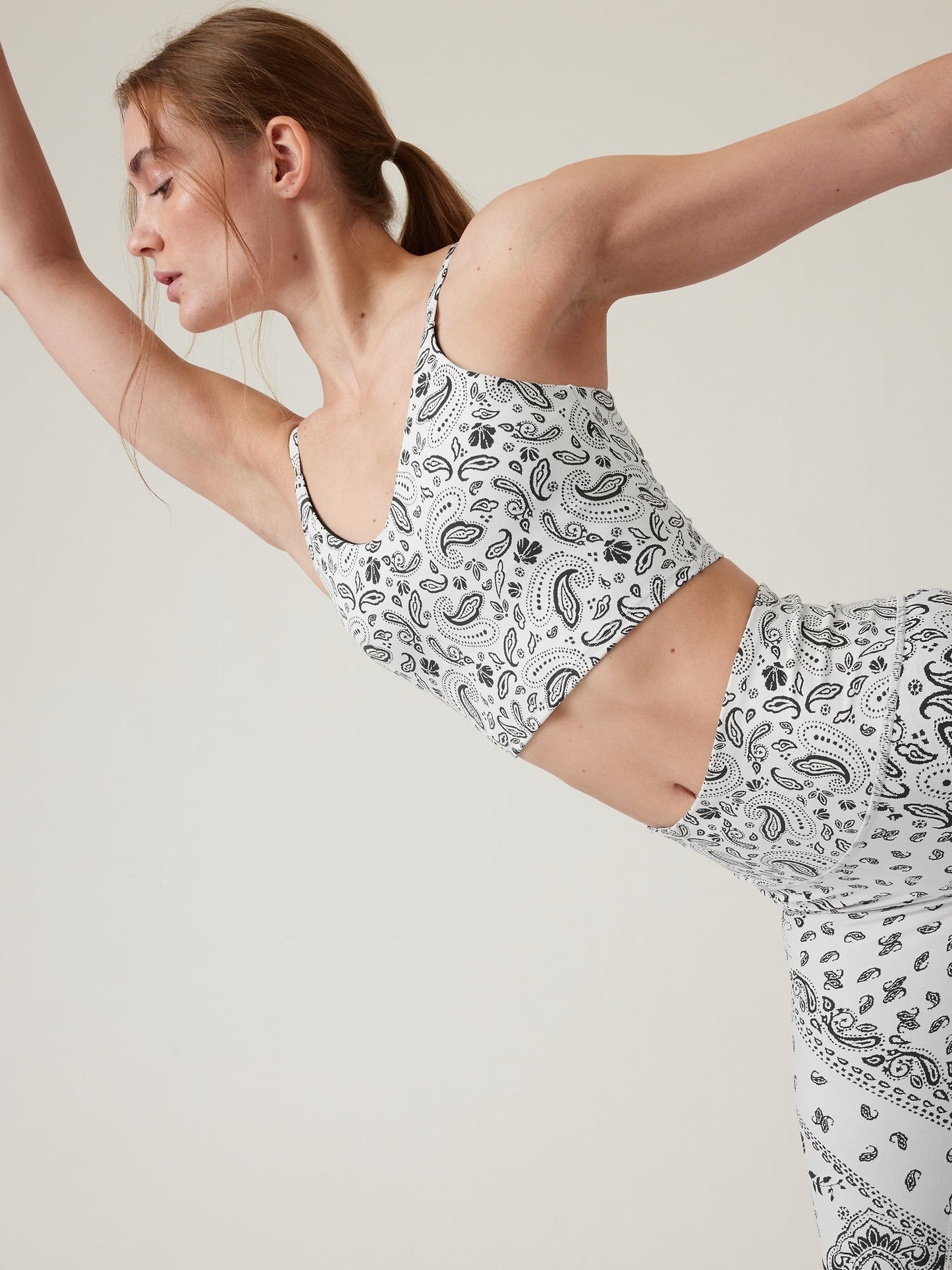 Elation 45 Neck Longline Bra