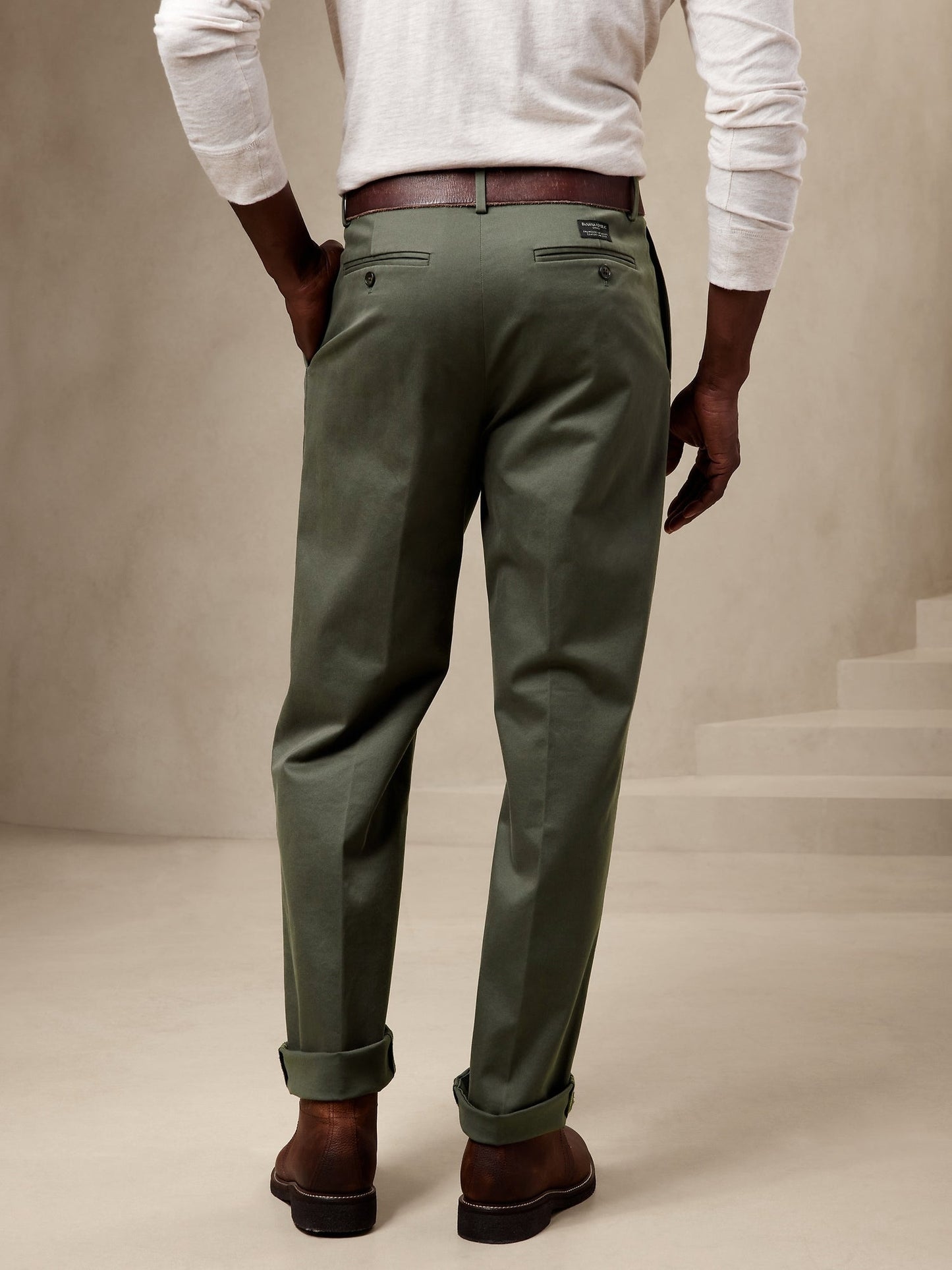 BR ARCHIVES Smithfield Pleated Rapid Movement Chino