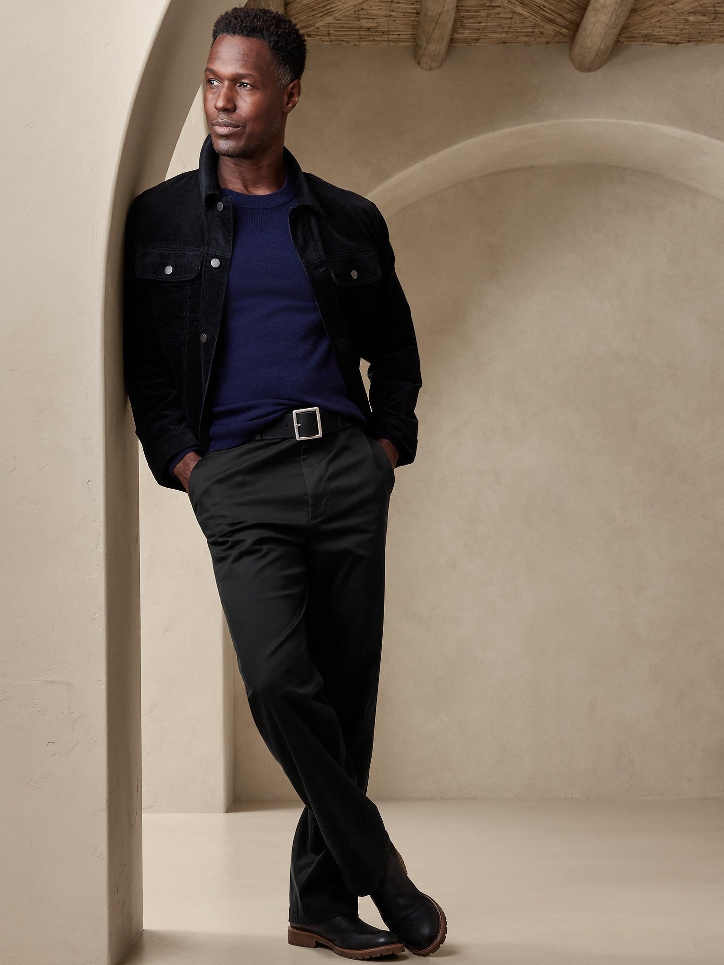 BR ARCHIVES Dawson Relaxed Rapid Movement Chino