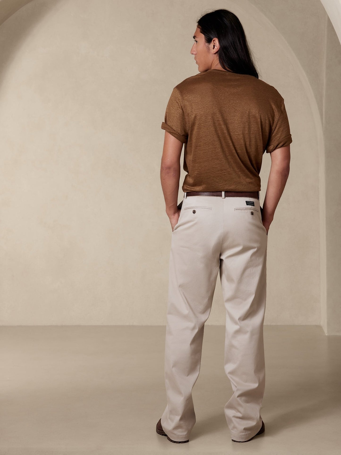 BR ARCHIVES Dawson Relaxed Rapid Movement Chino