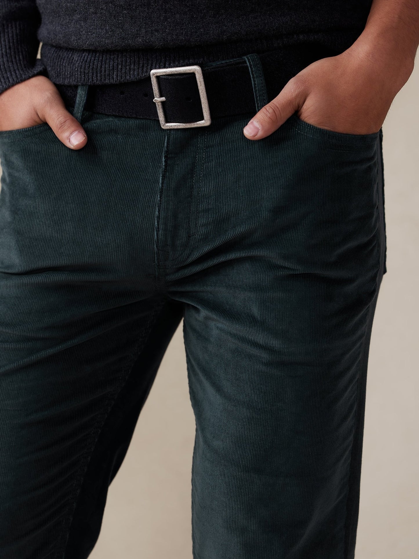 Slim Traveler Corduroy Pant