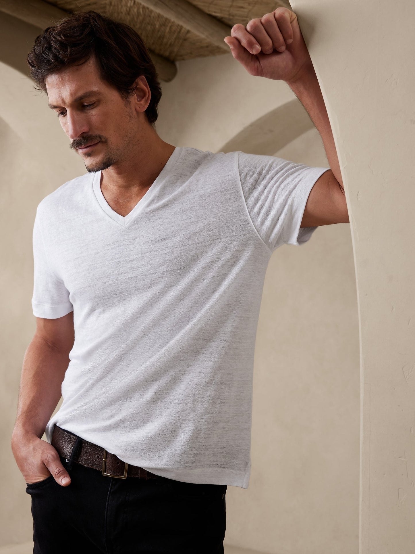Camiseta De Lino Cuello V Blanco