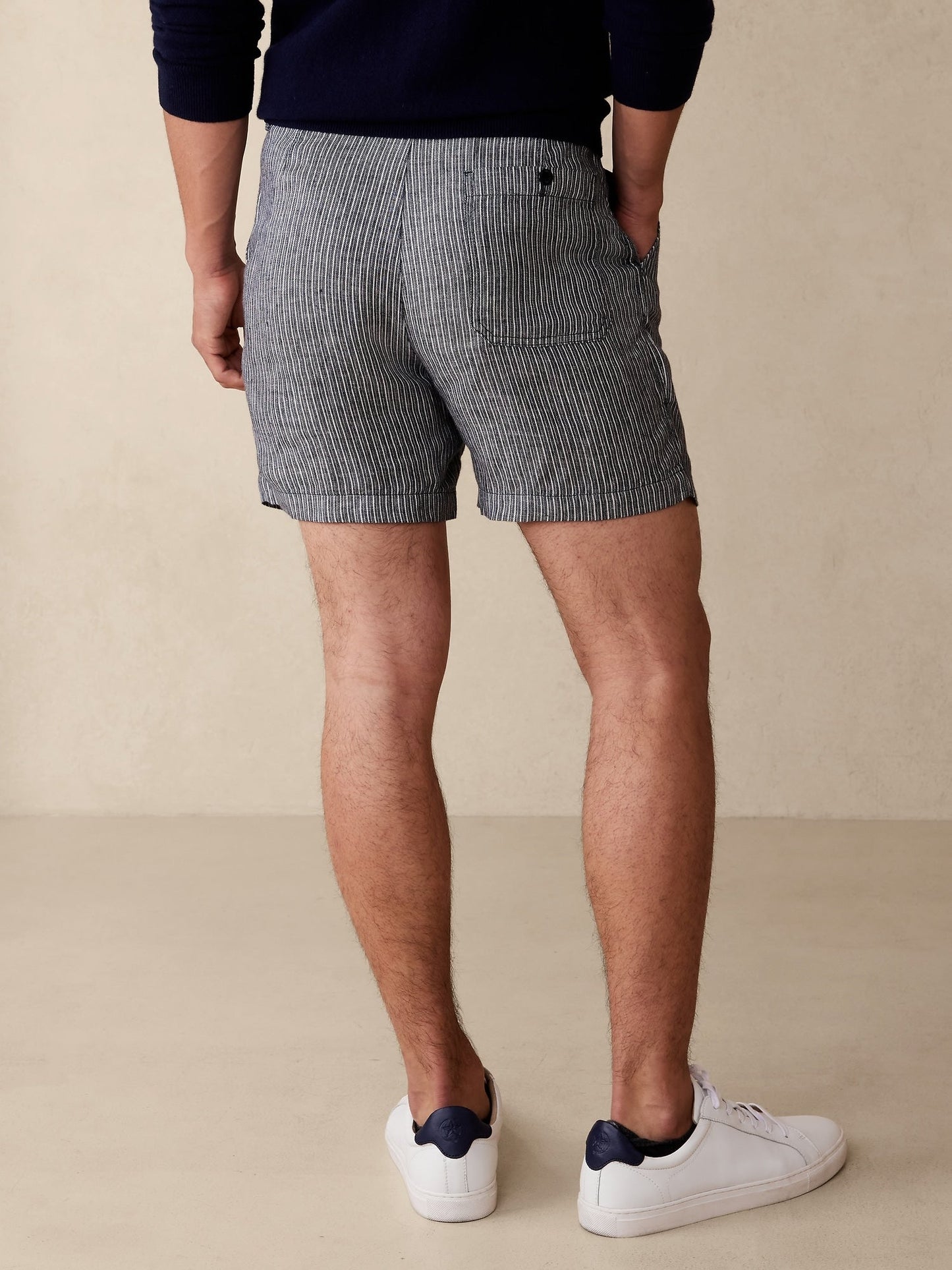 Short De Lino Plisado Rayas Azul
