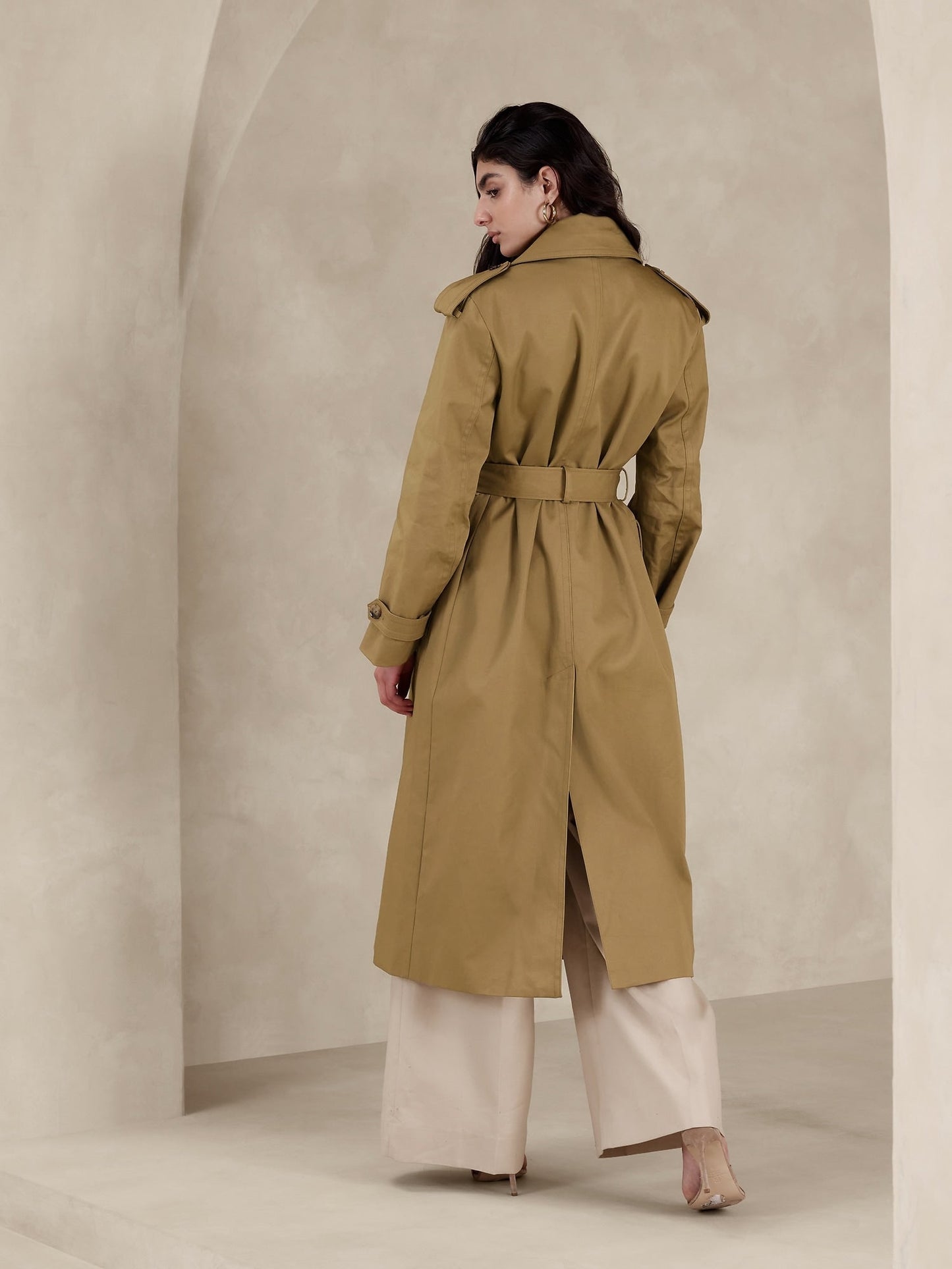 Trench Coat Con Bolsillos Beige