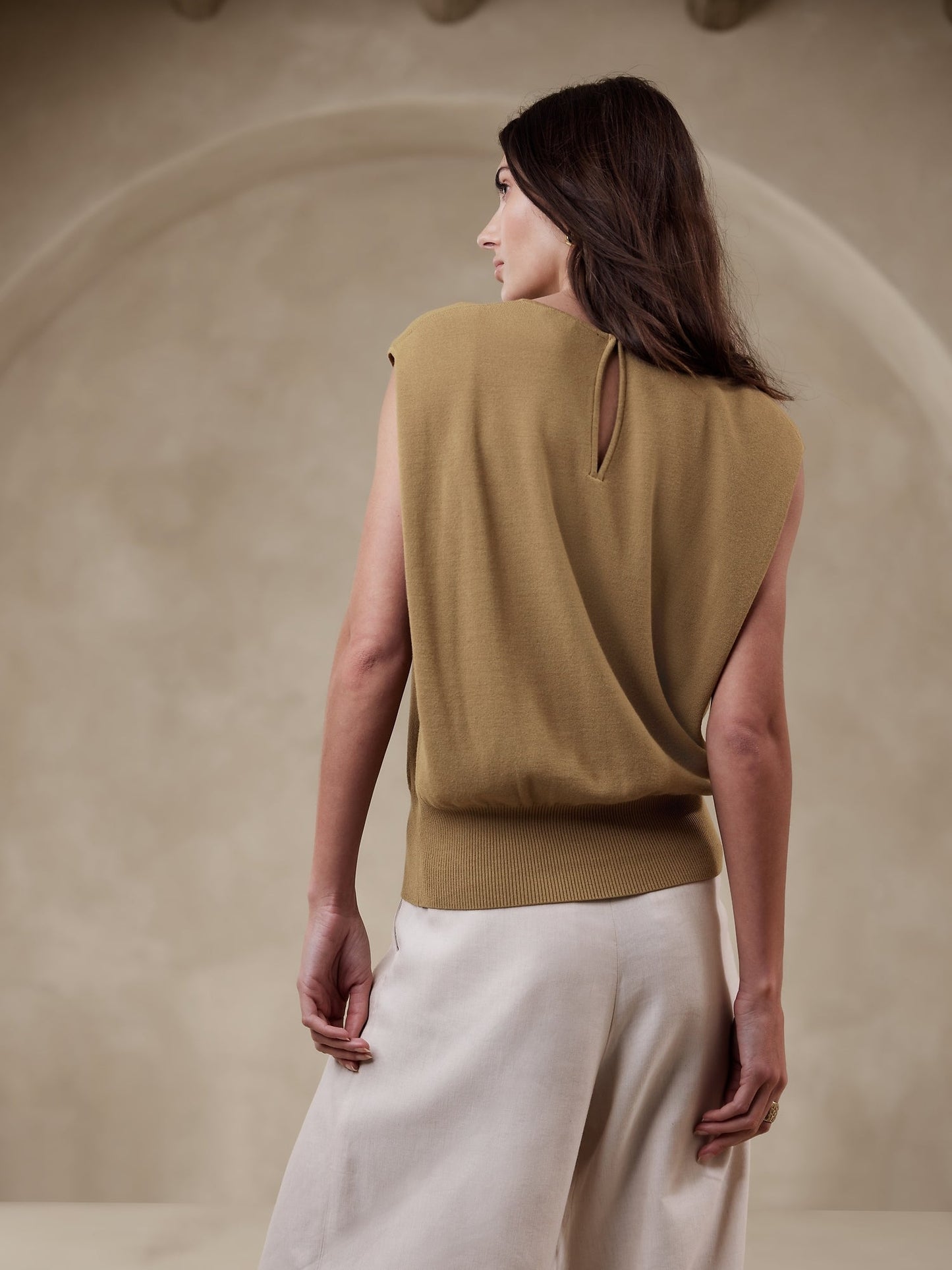 Blusa Con Espalda Drapeada Café