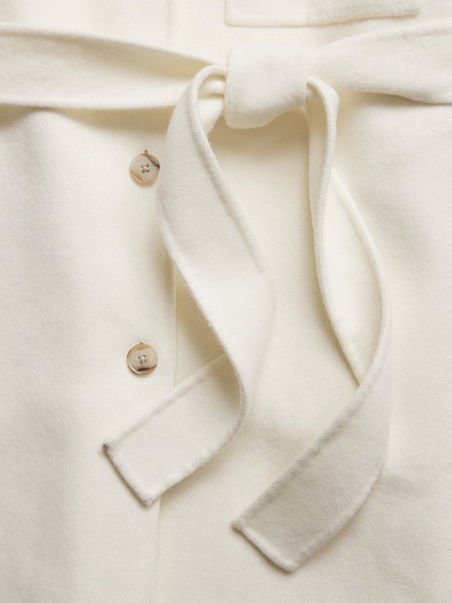 Chaqueta Camisera Larga Con Cinturón Beige